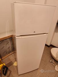 frigorifero combinato con freezer 