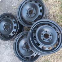 Cerchi 6x15 5 fori Ford 