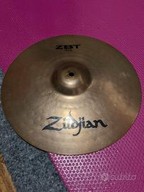 Coppia piatti Charlestone Zildjan ZBT 14”