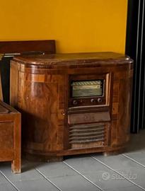 Radio anni 50 con mobile bar giradischi originale