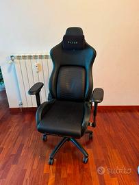 Razer Iskur - Sedia Da Gaming