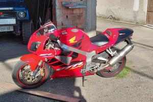 Honda vtr sp2