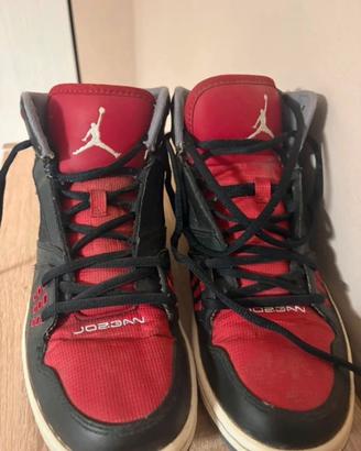 Nike Air Jordan 1 Flight Bred