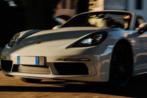 PORSCHE 718 BOXSTER