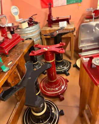piedistalli restaurati per  affettatrice