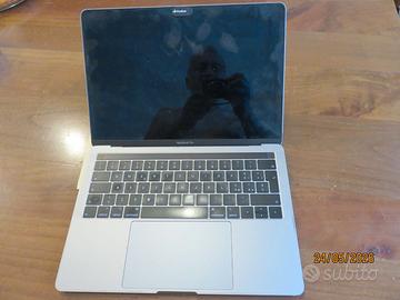 Mac bbok Pro 13" mod A1989