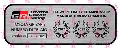 Stemma adesivo resinato per auto Toyota GR Yaris