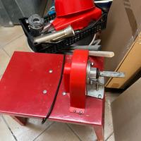 Passapomodoro elettrico