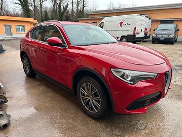 Alfa Romeo Stelvio - 190 cv Q4 FULL OPTIONAL