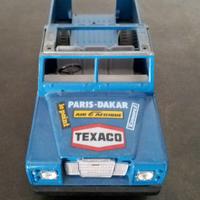 Land Rover Defender pick up scala 1/24