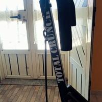 Come nuovo,completi di elettrostimolatori+pancera