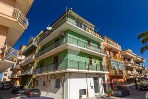 3 LOCALI A VILLABATE