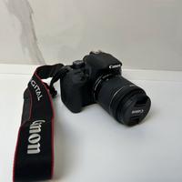 Fotocamera Reflex Canon EOS 700D Obiettivo 18-55