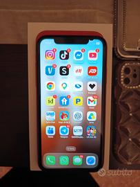 iPhone 11 red