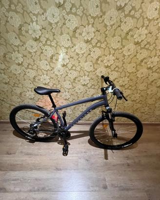 Bicicletta Rockrider nuova