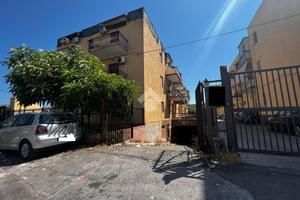 BOX A PALERMO
