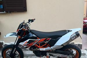 Ktm smcr 690 depotenziata a libretto