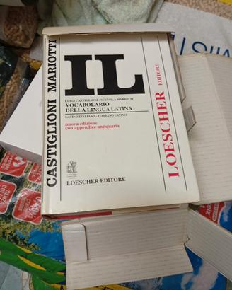 dizionario italiano latino 