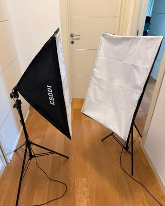 LUCI DA STUDIO + CAVALLETTO ESSDI MAI USATI