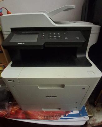Stampante Laser Brother MFC-L8900CDW