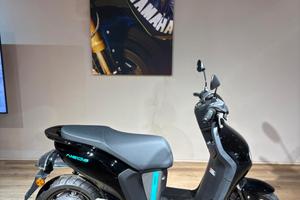 Yamaha Neo's Elettrico Doppia Batteria