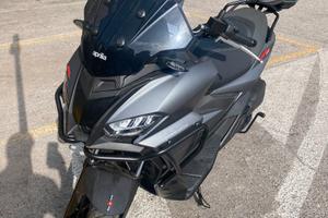 Scooter APRILIA SR 200 GT