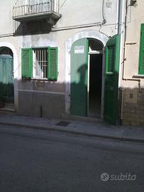 Negozio locale commerciale