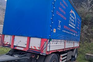 rimorchio centinato viberti