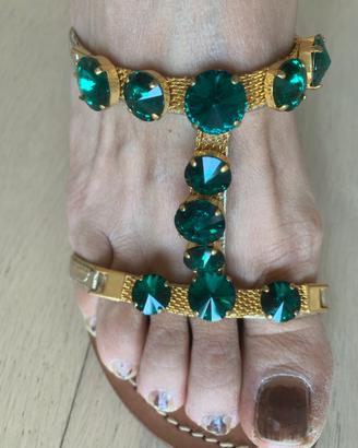 Sandali artigianali con autentici Swarovski verde