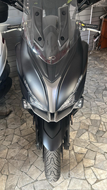 Kymco Xciting 400s con 22.887 km