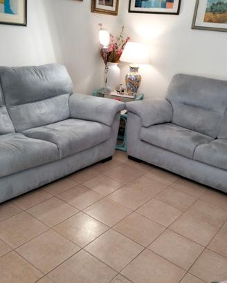 Due divani Poltronesofà condizioni ottime,