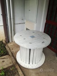 Tavolo bobina da giardino o terrazza