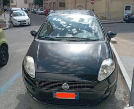 FIAT Grande Punto 1.3 Multj 75 280000km- 2007