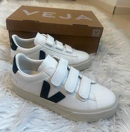 VEJA Sneakers Velcro White/Black EU36 - New w/ box