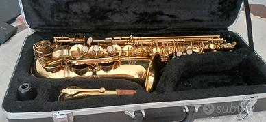 Sassofono contralto 