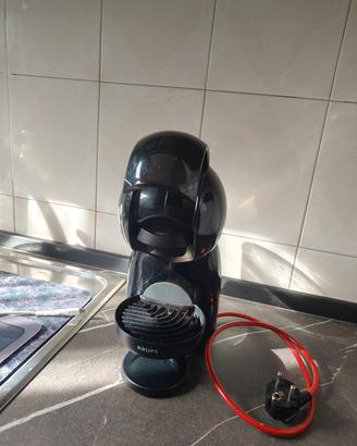 macchinetta nescafe' Dolce gusto 