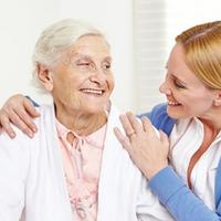 Badante / babysitter / pulizie / assistenza