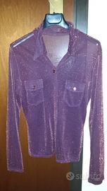 Camicia fucsia trasparene o camicia disegni