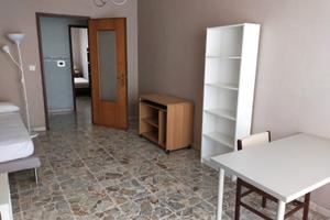 Camera per universitaria zona S.Maria di Gesù