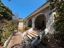 villa-con-giardino-su-4-lati