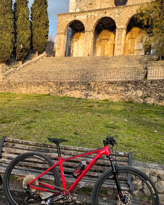 Scott scale  980 M 2023