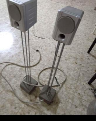 casse altoparlanti con supporti +2 casse