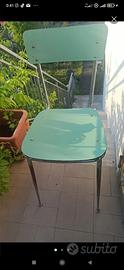 Sedie vintage in formica verde