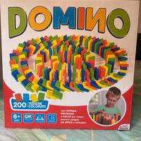Domino
