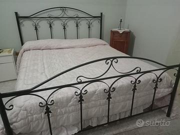 LETTO MATRIMONIALE IN FERRO BATTUTO