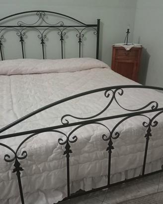 LETTO MATRIMONIALE IN FERRO BATTUTO