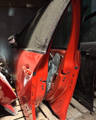 Portiera anteriore sx dx Peugeot 208 2017