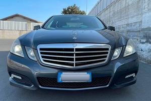 Mercedes-benz E 220 CDI Avantgarde