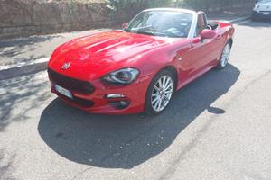Fiat 124 spider LUSSO