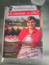 Libro "In cucina con voi" di Benedetta Rossi